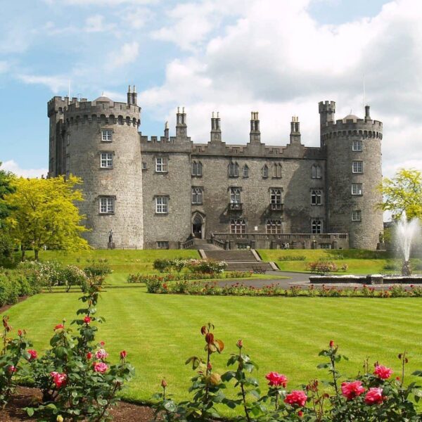 Irish Limo Tours | Book Private Chauffeur Tours Ireland